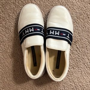 Tommy Hilfiger Slip on shoes